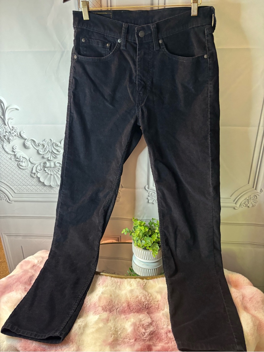 Levi's 505 Men's Black Corduroy Straight Leg, 32x34